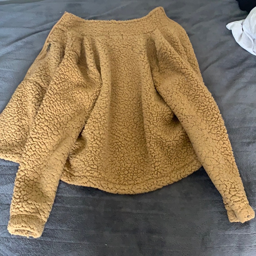 Garage fuzzy hoodie